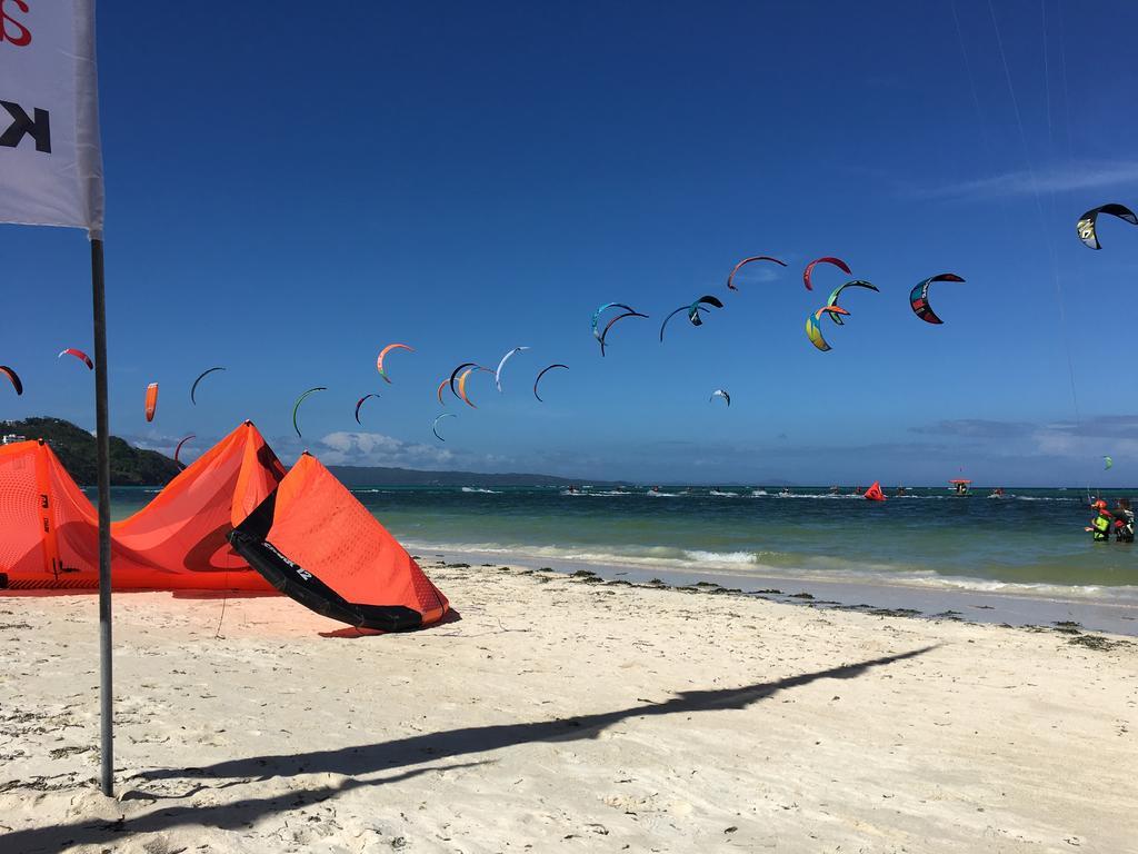 Aissatou Beach Resort Balabag  Εξωτερικό φωτογραφία