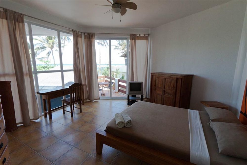 Aissatou Beach Resort Balabag  Εξωτερικό φωτογραφία