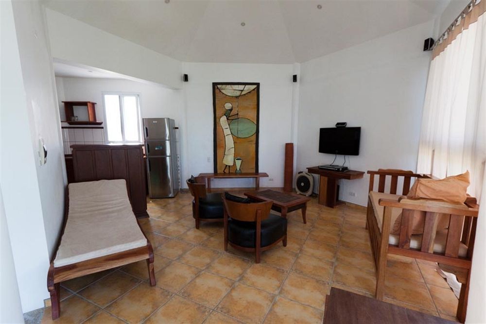 Aissatou Beach Resort Balabag  Εξωτερικό φωτογραφία